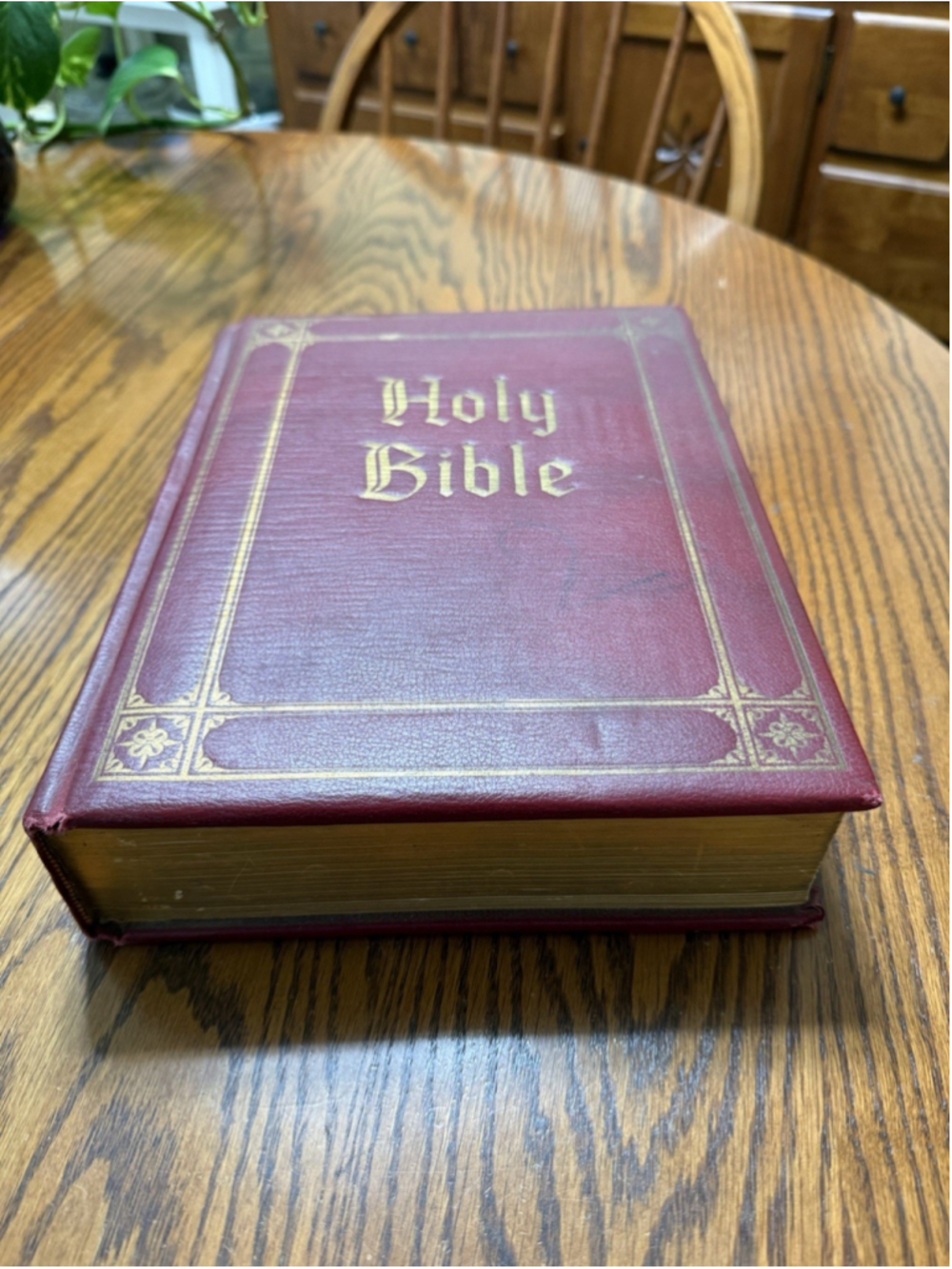 Vintage Holy Bible Large Print Hard Cover - Picture 6 of 13